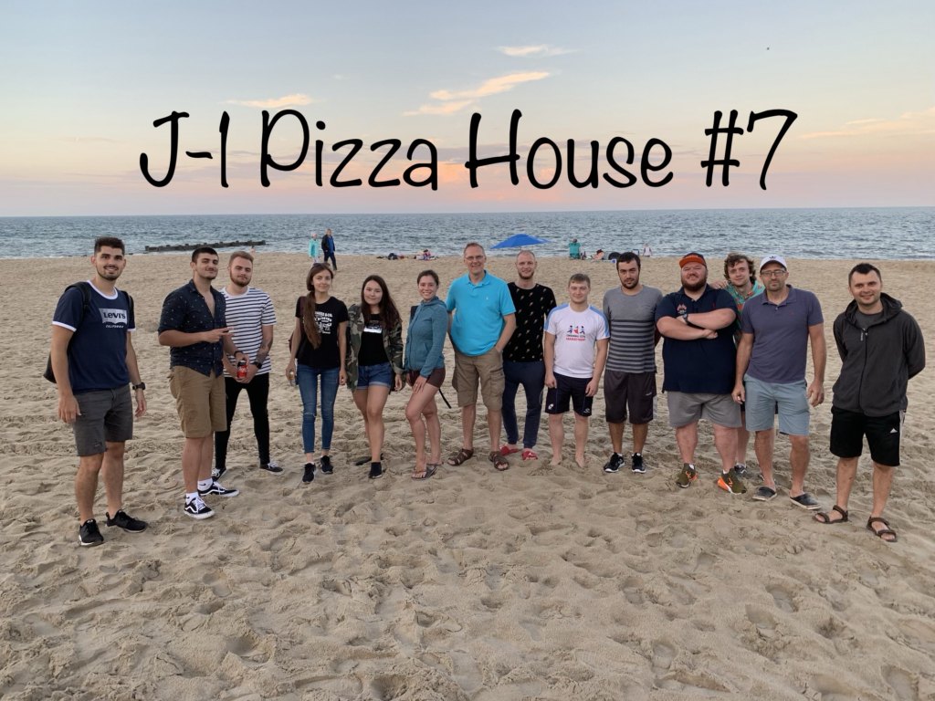 Служіння Pizza House